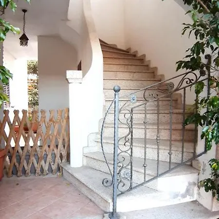 Lo Sguardo Sulla Citta' ,Panoramic View Apartment Olbia Exterior photo