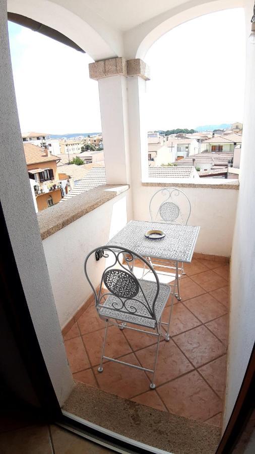 Lo Sguardo Sulla Citta' ,panoramic View Apartment Olbia